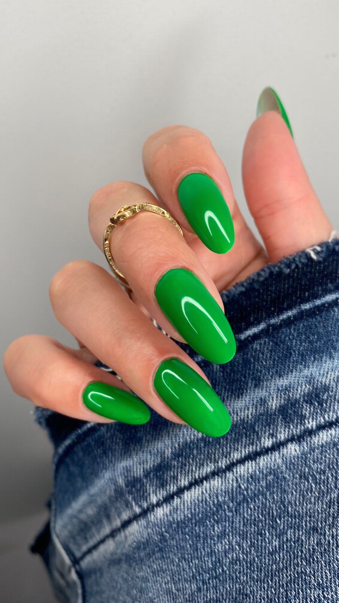 JADE GREEN