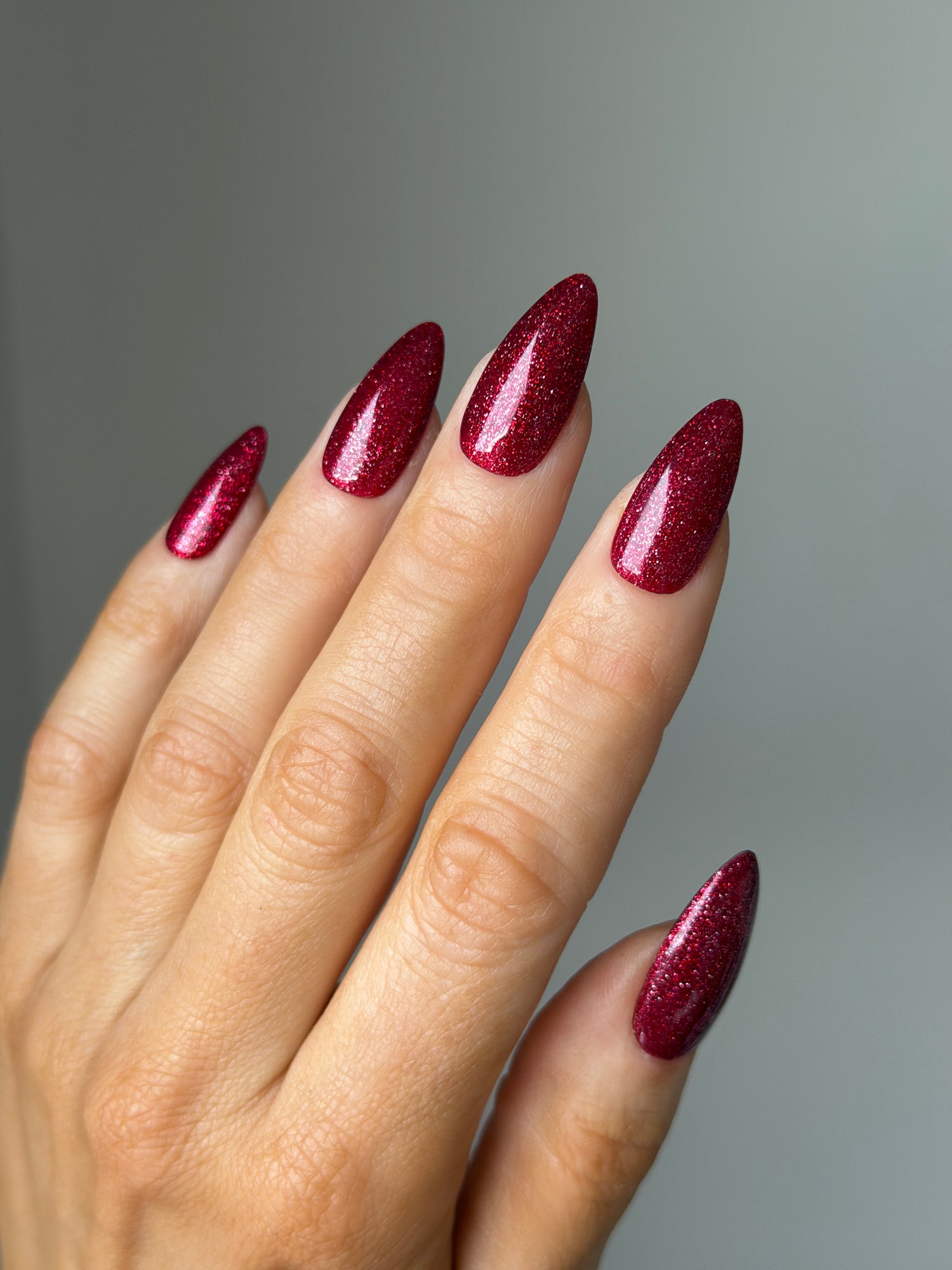 GLITTERING POMEGRANATE (RIVIERA 097) 'Hema-Free'