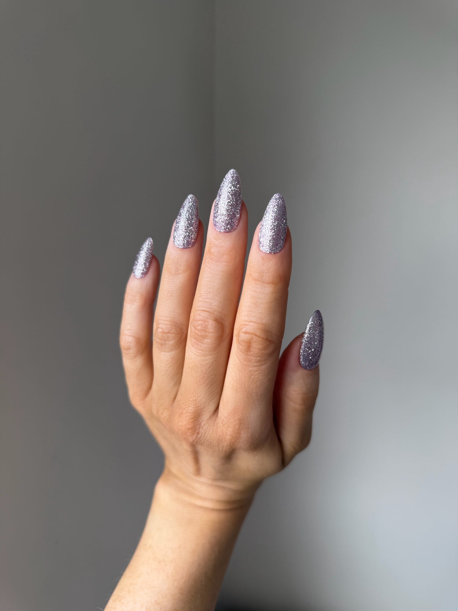 RAZZLE DAZZLE (DIAMOND 007)