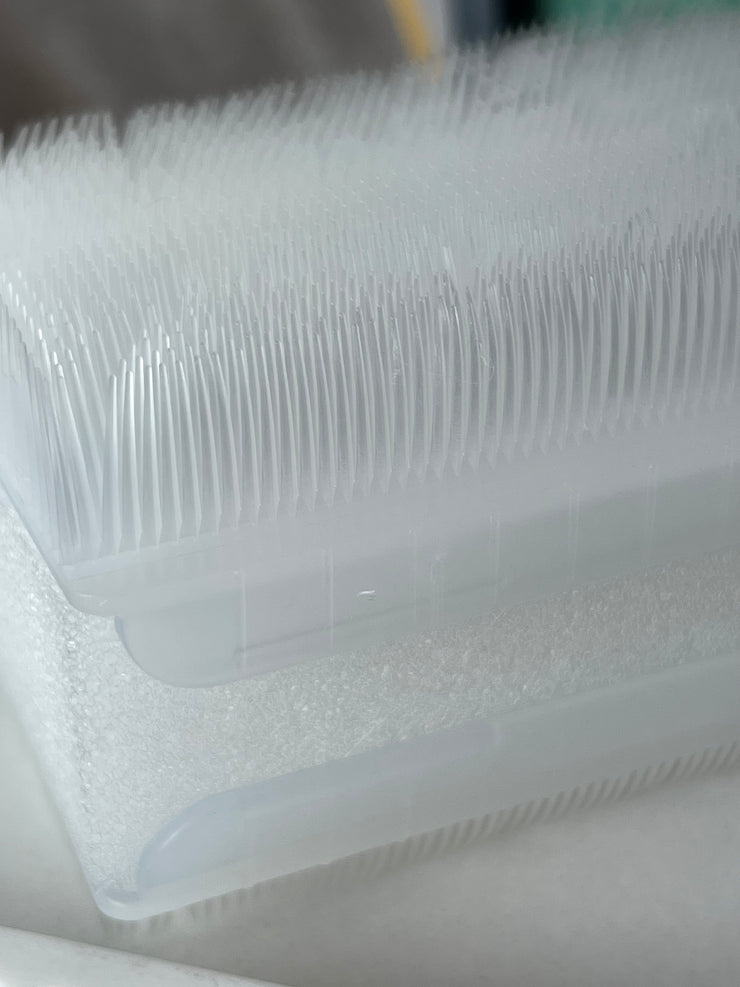 NAIL DUST BRUSH